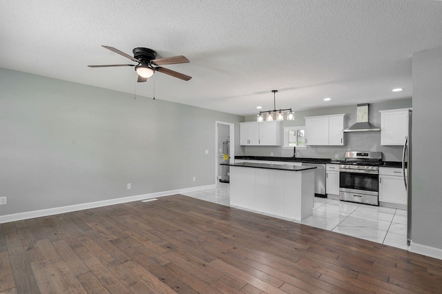 116 E Hadley St, Aurora, MO 65605 - photo 9
