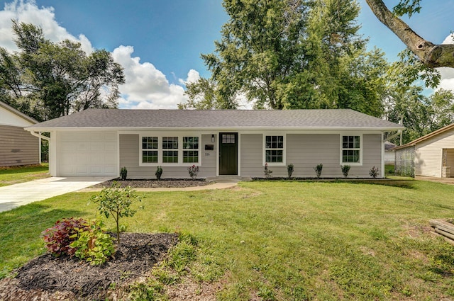 116 E Hadley St, Aurora, MO 65605 - photo 1