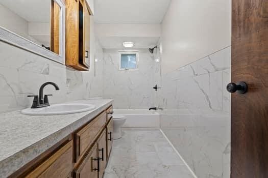 814 E Rodgers St, Republic, MO 65738 - photo 15