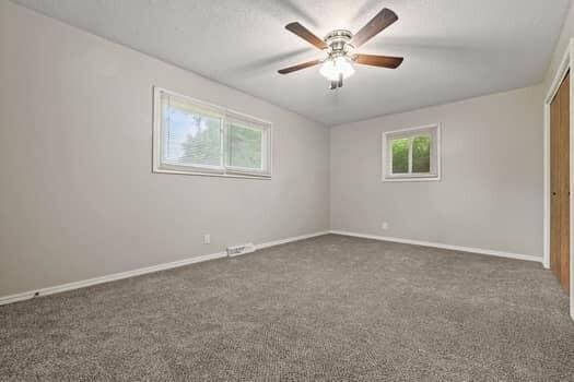 814 E Rodgers St, Republic, MO 65738 - photo 16