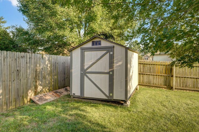 1010 E Cobblestone Dr, Ozark, MO 65721 - photo 36