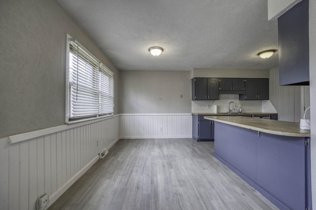 1304 W Downing St, Springfield, MO 65807 - photo 16