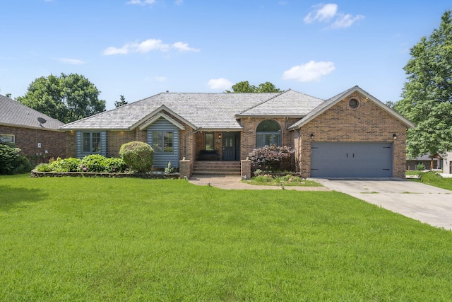 930 W Sherwood Dr, Springfield, MO 65810 - photo 1