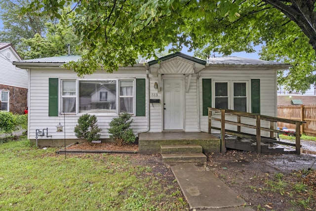 513 Maple St, Greenfield, MO 65661 - photo 1
