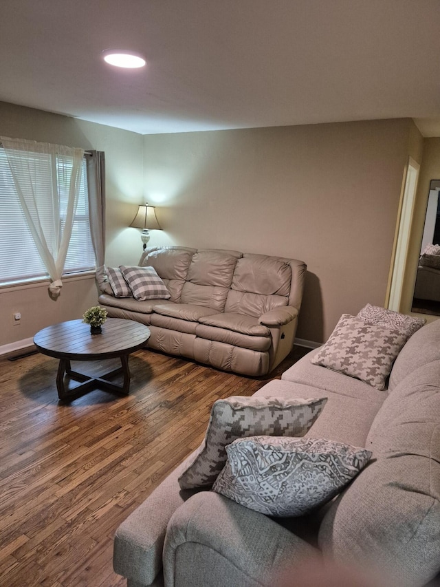 1917 S Weaver Ave, Springfield, MO 65807 - photo 4