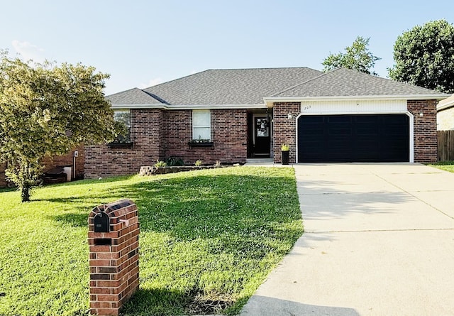 203 Pine Hill Ct, Nixa, MO 65714 - photo 1
