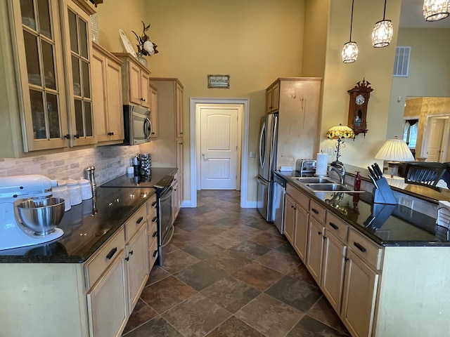 125 Splendor View Dr, Branson, MO 65616 - photo 16