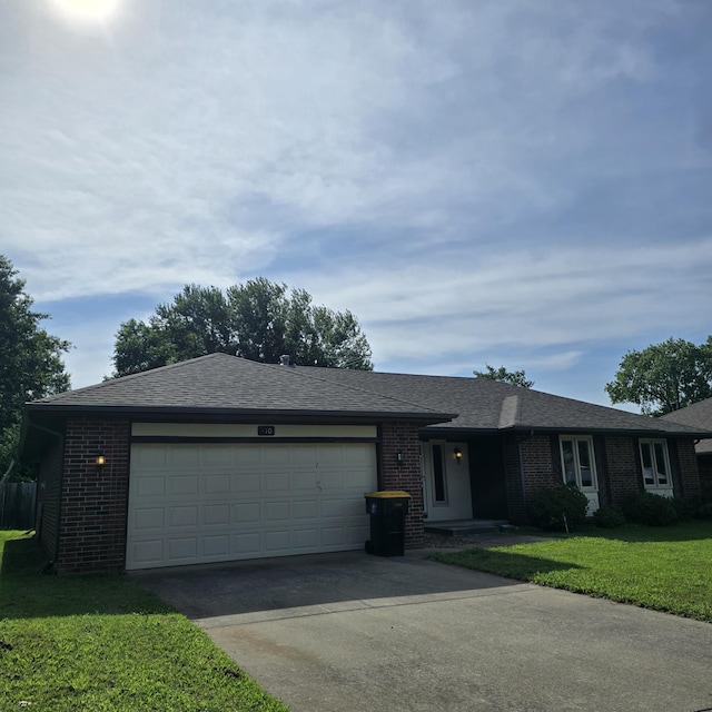410 Hillcrest Ave, Nixa, MO 65714 - photo 2