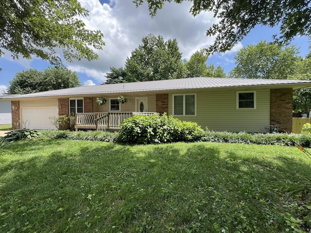 1102 Sunset Dr, Mountain Grove, MO 65711 - photo 1