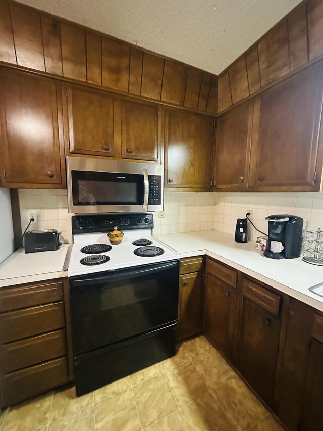 505 W Talbutt St, Greenfield, MO 65661 - photo 18