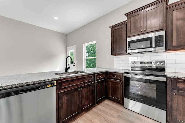 920 S Berry Ln, Willard, MO 65781 - photo 12