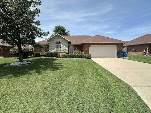 1105 E Eagle Rock Dr, Ozark, MO 65721 - photo 1