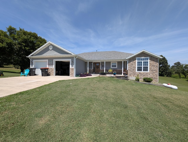 303 Melton Way, Cassville, MO 65625 - photo 1