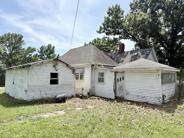 121 W Pine St, El Dorado Springs, MO 64744 - photo 5