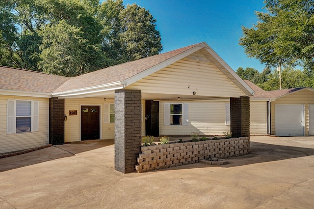 1565 E Briar St, Springfield, MO 65804 - photo 3