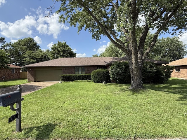 813 E 16th St, Mountain Grove, MO 65711 - photo 1