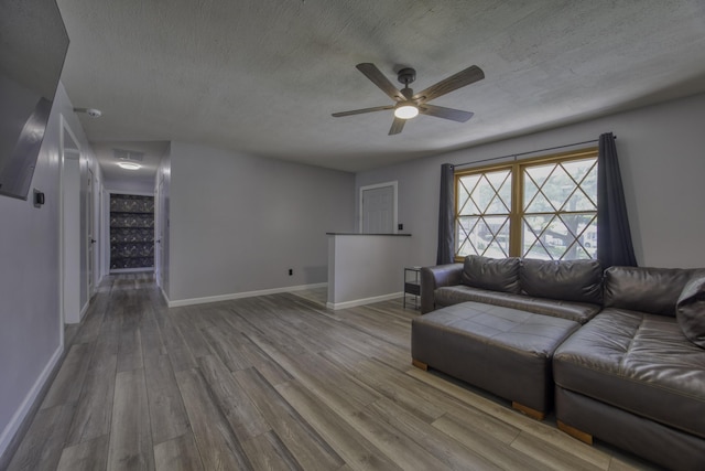 959 E Sayer St, Springfield, MO 65803 - photo 5