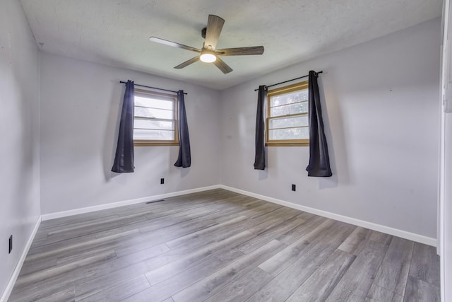 959 E Sayer St, Springfield, MO 65803 - photo 14
