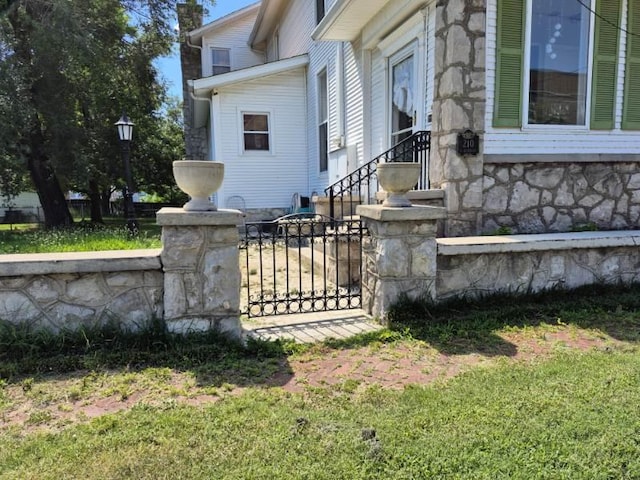 210 N Jefferson St, Neosho, MO 64850 - photo 1