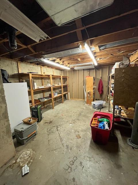 1111 Davis St, Cabool, MO 65689 - photo 21