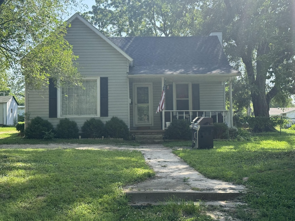 514 N Wilson Ave, Bolivar, MO 65613 - photo 1