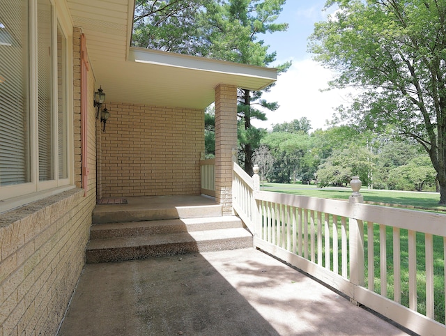 510 E Nottingham Ln, Springfield, MO 65810 - photo 4