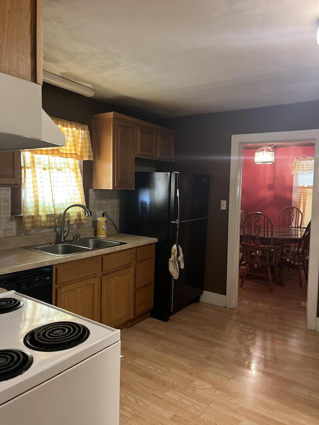 839 Kerr Rd, Clever, MO 65631 - photo 13