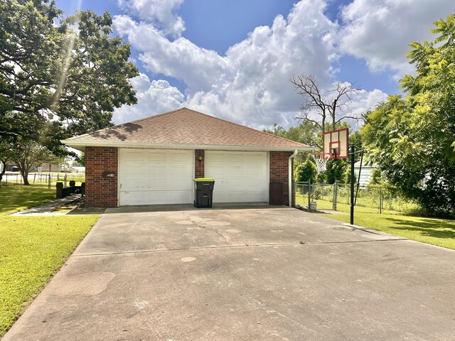210 E Oak St, El Dorado Springs, MO 64744 - photo 3
