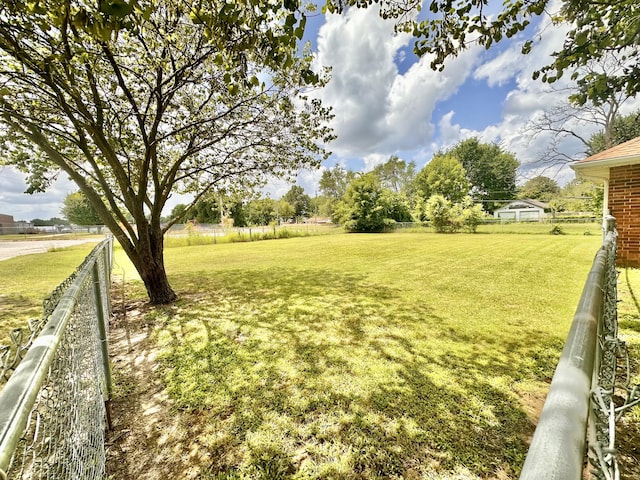 210 E Oak St, El Dorado Springs, MO 64744 - photo 5