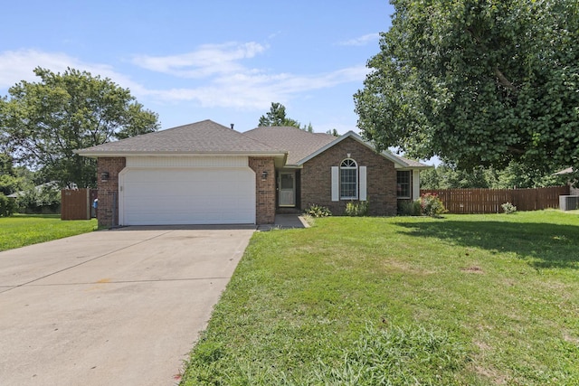 3636 W Shawnee Dr, Springfield, MO 65810 - photo 1