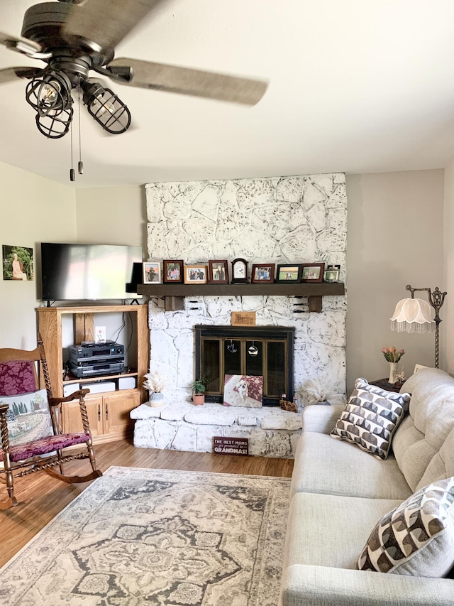 372 Greenbrier Ln, Hollister, MO 65672 - photo 3