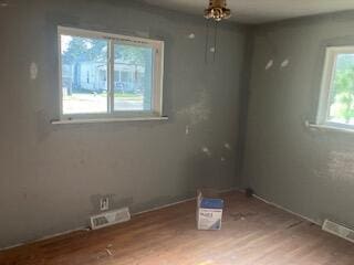 415 Daugherty St, Carterville, MO 64835 - photo 7