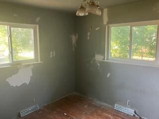 415 Daugherty St, Carterville, MO 64835 - photo 6