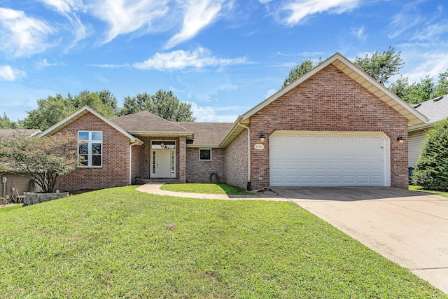 3340 E Cardinal St, Springfield, MO 65804 - photo 1