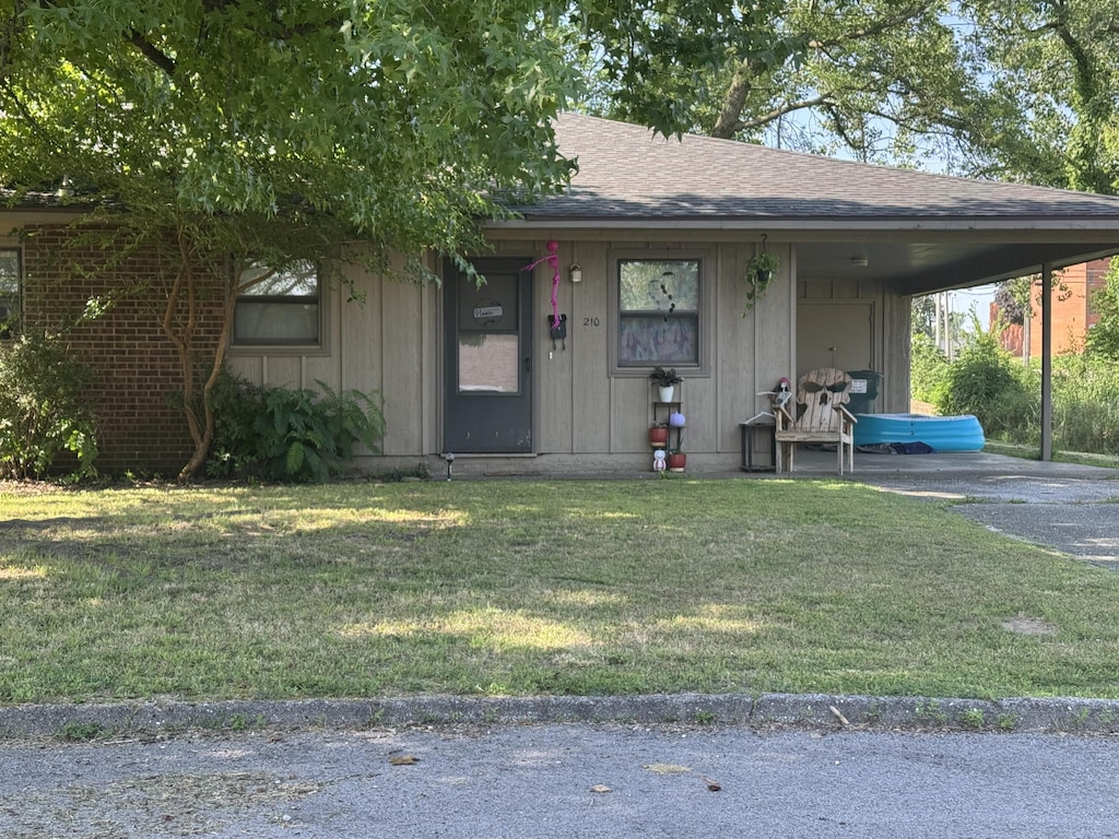 210 W Auburn St A-B, Unit A-B Bolivar, MO 65613 - photo 1