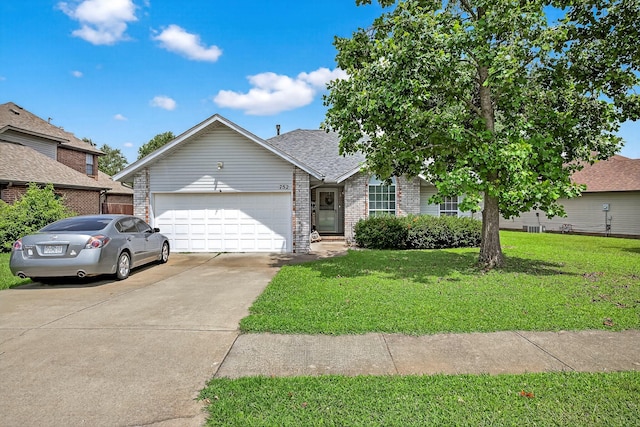 752 S Troy Ave, Springfield, MO 65802 - photo 1