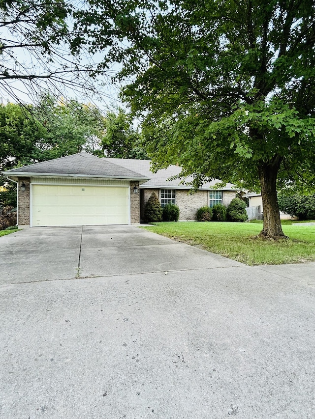 3233 W Primrose St, Springfield, MO 65807 - photo 1