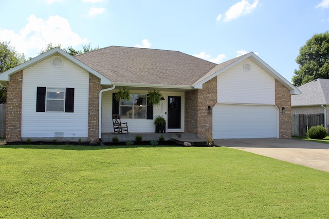 2921 Grant Ave, Bolivar, MO 65613 - photo 1