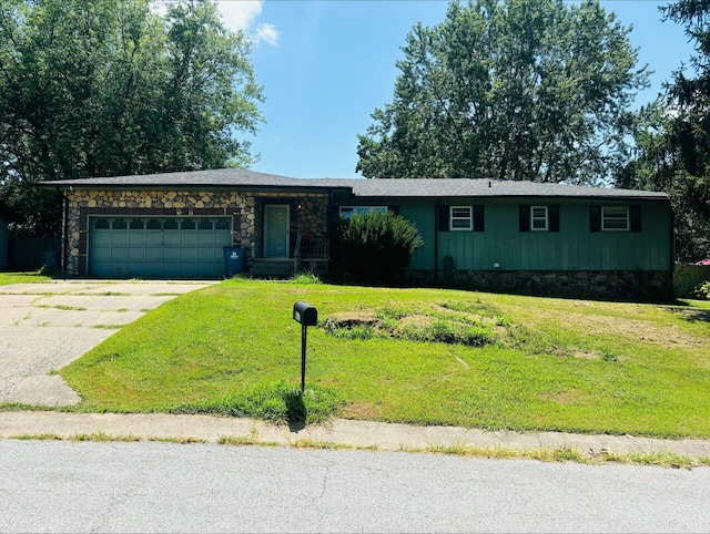 605 Joy St, Neosho, MO 64850 - photo 1