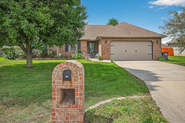 204 E Cypress St, Clever, MO 65631 - photo 1
