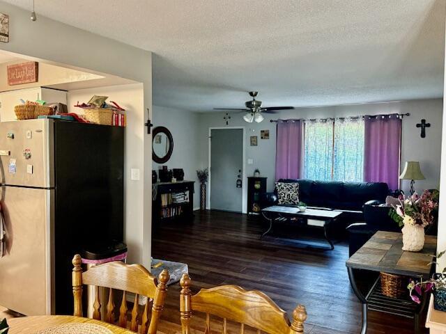 2701 Paula Dr, West Plains, MO 65775 - photo 3