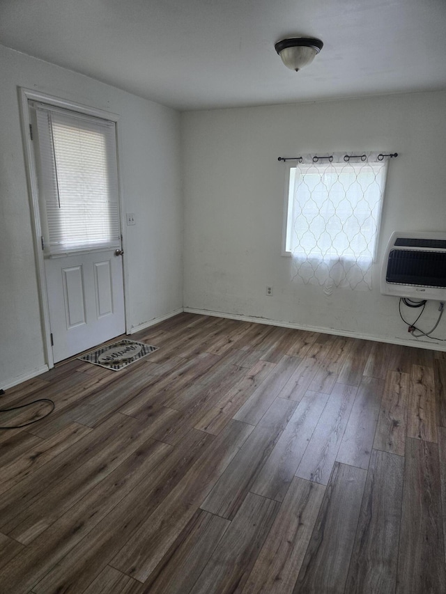 225 Morgan Ave, Aurora, MO 65605 - photo 3