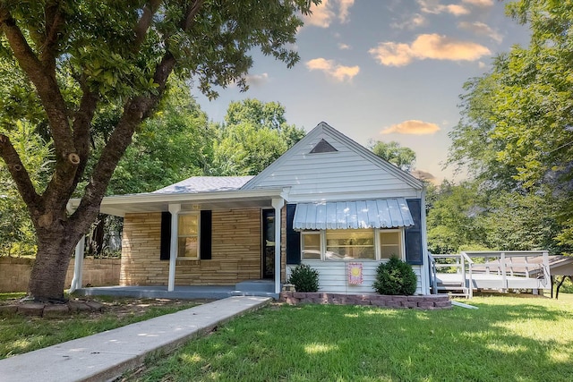 855 Archer St, Mammoth Spring, AR 72554 - photo 1