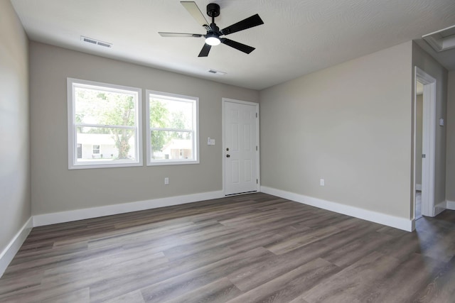 109 E Hadley St, Aurora, MO 65605 - photo 5