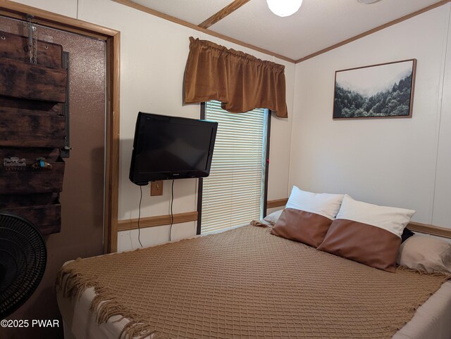 109 Woodpecker Ln, Shohola, PA 18458
