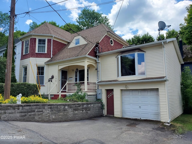 106 Young St, Honesdale, PA 18431 - photo 1