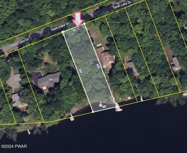 176 Fawn Lake Dr, Hawley, PA 18428 - map / location