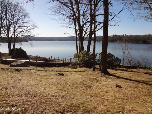 4 Shore Line Dr, Lakeville, PA 18438 - photo 5