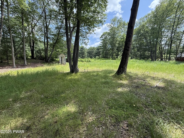 50 River Edge Ln, Beach Lake, PA 18405