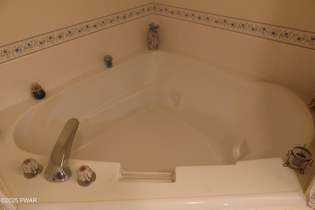 143 Heritage Dr, Lackawaxen, PA 18435 - bathroom view of a bath